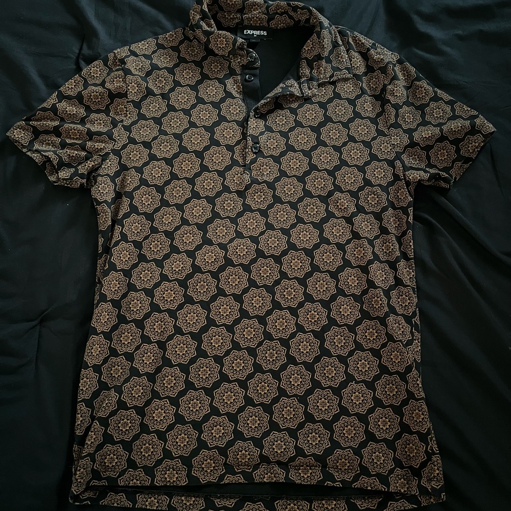 Express Men’s Black Polo with Tan Medallion Print